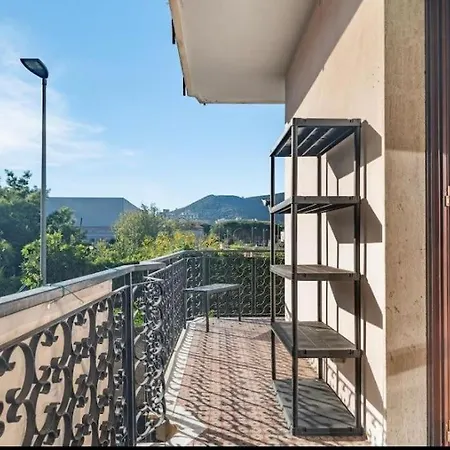 A 150mt Dal Mare E Self Check In Loano